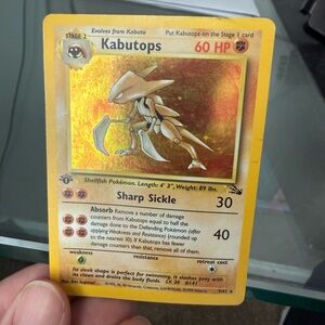 1st edition Kabutops Pokémon Card
